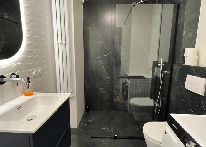 Fantastays - Starlight * ורוצלב