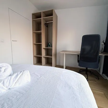 Fantastays - Starlight Apartment Breslau